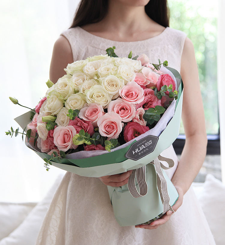 辽阳给女朋友过生日，可以准备什么礼物？